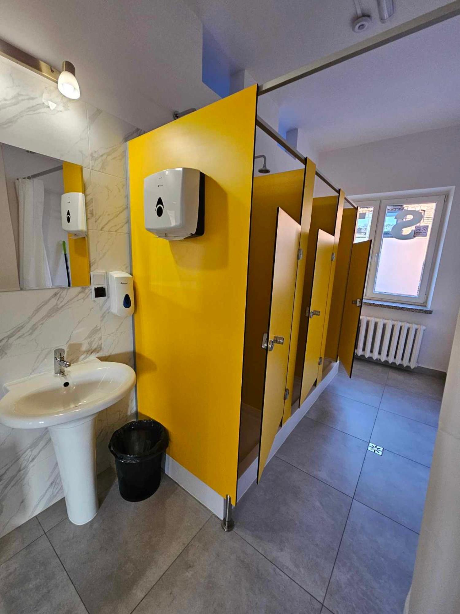 Rest Hostel Airport Modlin Nowy Dwór Mazowiecki Extérieur photo